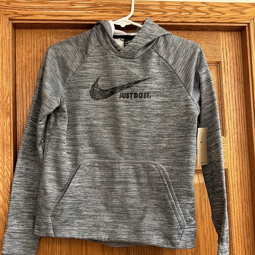 Nike Boys XL hoodie NWT. Has been sitting in tote. Cleaning out closet!